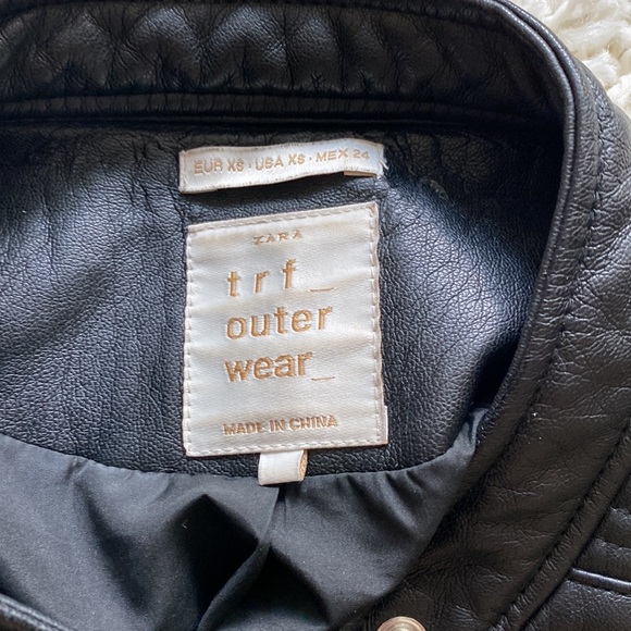 Leather jacket - Picture 3 of 3